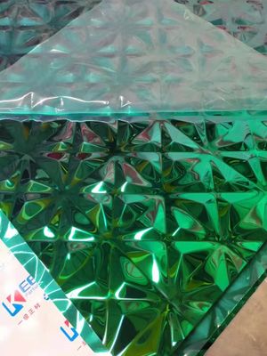 Płytka ze stali nierdzewnej powlekanej PVD 3D z wyrazistym niebieskim powłokiem 4x8 stóp do dekoracji ścian