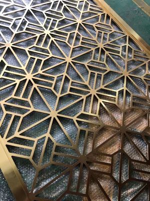 Dobra cena. Przegroda ścienna z antycznego mosiądzu ze stali nierdzewnej Dostępny dzielnik ścienny ODM w Internecie